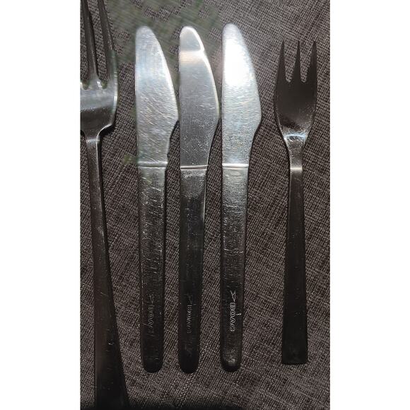 BOAC Flatware & Knives (6 Total) Forks Have 3 Tynes British Overseas Airlines - Picture 3 of 9